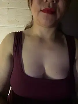 Snapshot of Diana-sexyy chatting on 05-31-26, 09:27 Diana-sexyy online show from 05-31-26, 09:27