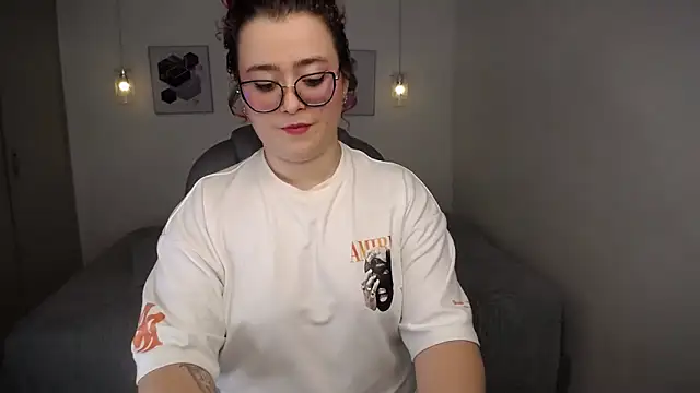 selene rouse  online show from 04-07-26, 11:37