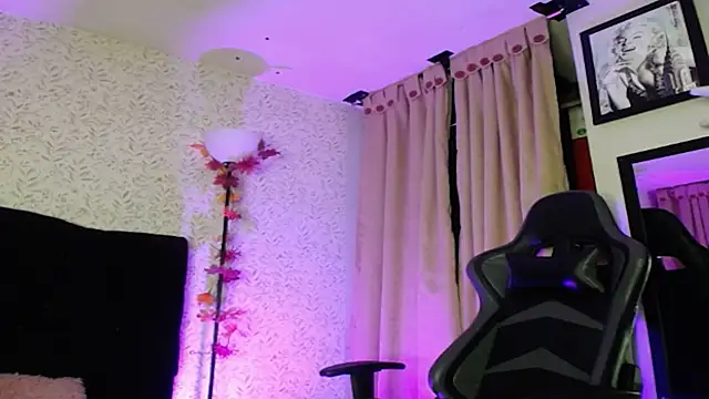 Noise Lux33 online show from 11-27-25, 11:45