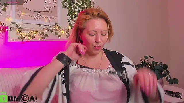 miss lisaaa online show from 11-16-25, 03:01