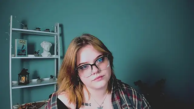 lika pop online show from 11-23-25, 09:42