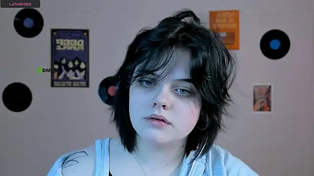 lika pop online show from 01-31-26, 07:34