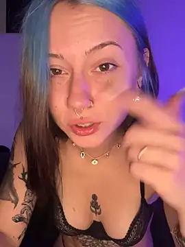 Snapshot of mysami420 chatting on 07-16-26, 08:26 mysami420 online show from 07-16-26, 08:26
