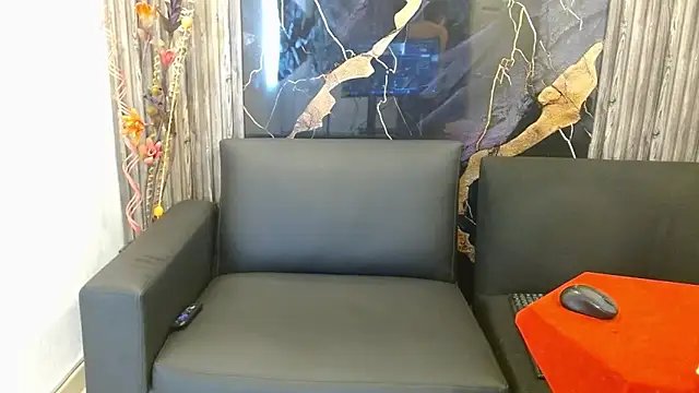 Tommy160920 online show from 11-19-25, 12:38