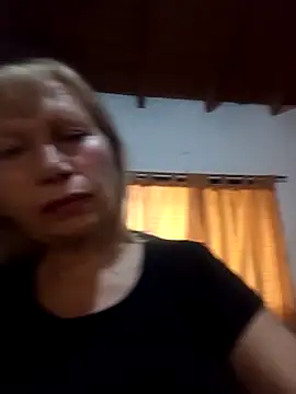 Snapshot of SexyMilf1211 chatting on 04-21-26, 06:23 SexyMilf1211 online show from 04-21-26, 06:23