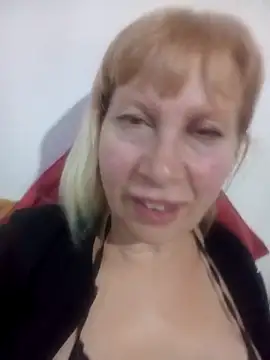 Snapshot of SexyMilf1211 chatting on 04-30-26, 06:03 SexyMilf1211 online show from 04-30-26, 06:03