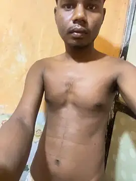 Snapshot of banty05 chatting on 11-14-25, 08:07 banty05 online show from 11-14-25, 08:07