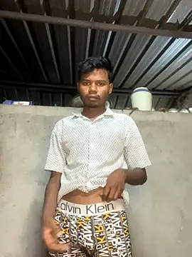 Snapshot of banty05 chatting on 11-26-25, 03:57 banty05 online show from 11-26-25, 03:57