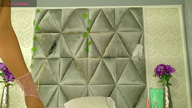 Miaa Grace  online show from 02-14-26, 01:41