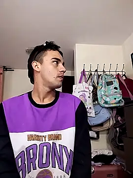 Snapshot of ElProhibido_ chatting on 11-14-25, 11:35 ElProhibido online show from 11-14-25, 11:35