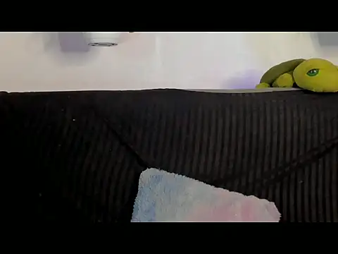 aprille15 online show from 02-25-26, 08:07