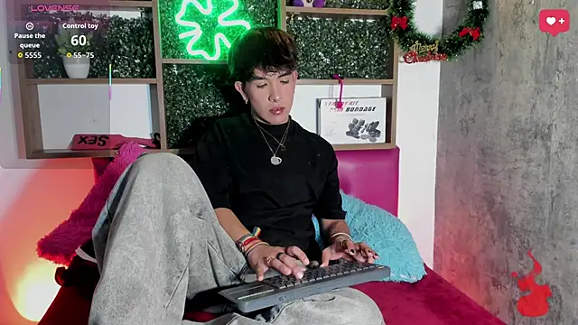 Angeldust19 online show from 11-30-25, 12:25