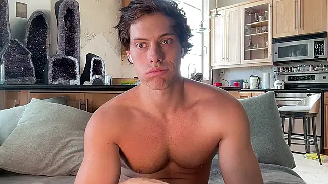 Snapshot of alex_islivee chatting on 07-14-26, 06:13 alex islivee online show from 07-14-26, 06:13
