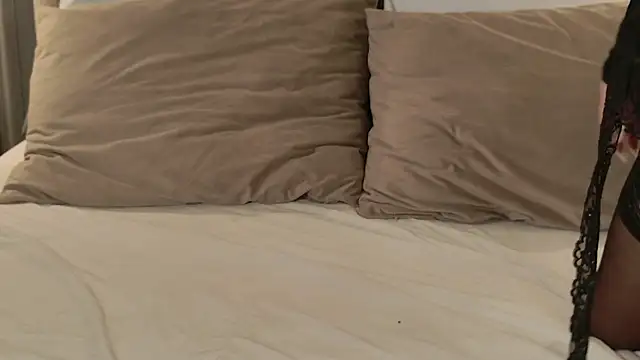 RileyHeaven online show from 05-10-26, 10:26