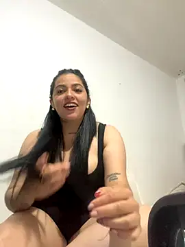 niina fox  online show from 11-20-25, 06:46