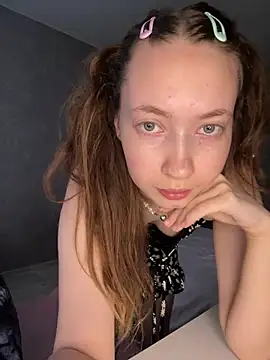 Holy Poly online show from 03-27-26, 05:35