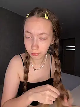 Holy Poly online show from 04-07-26, 05:30