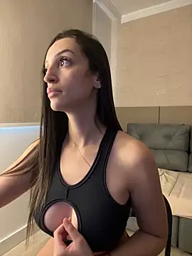 BelleRune online show from 03-01-25, 02:34