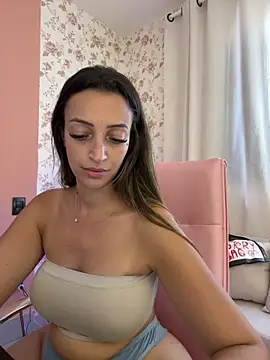 BelleRune online show from 02-15-26, 03:42