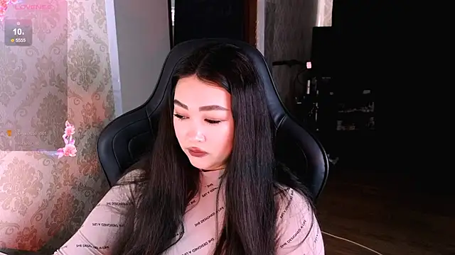 Emma Uilson online show from 03-08-26, 02:37