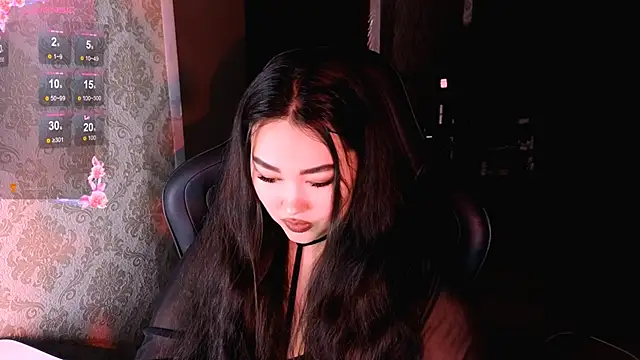 Emma Uilson online show from 04-06-26, 10:00