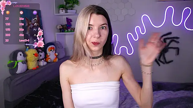 Emmie shy online show from 04-16-26, 09:39