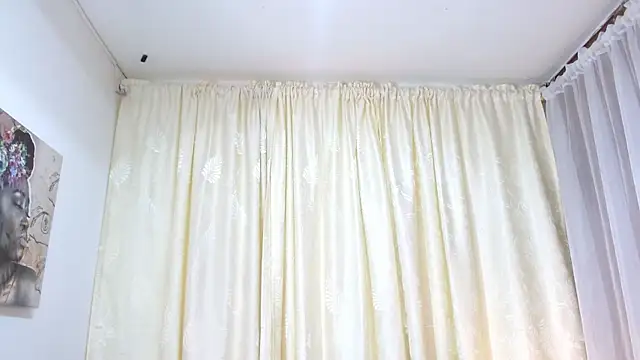 Snapshot of Channel_Mills chatting on 05-08-26, 01:33 Channel Mills online show from 05-08-26, 01:33