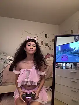 Snapshot of Binaxox chatting on 11-15-25, 01:25 Binaxox online show from 11-15-25, 01:25