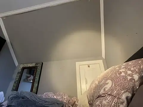 Lockig online show from 11-22-25, 01:32