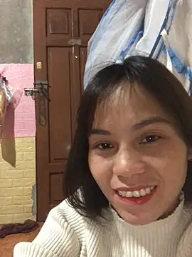 Trangbabylove online show from 03-21-26, 11:08