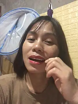 Trangbabylove online show from 03-23-26, 05:39