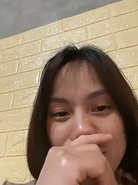 Trangbabylove online show from 03-28-26, 04:01