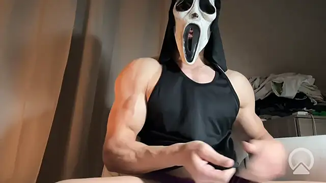 Snapshot of Luna_MaskedMan chatting on 01-08-26, 11:07 Luna MaskedMan online show from 01-08-26, 11:07