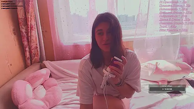 KristinaScott online show from 05-18-26, 10:32