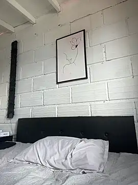 LaraDanverss online show from 11-28-25, 07:16