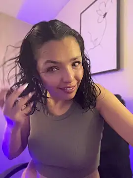 LaraDanverss online show from 04-16-26, 09:04