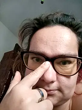 Snapshot of BabyGirlll1 chatting on 11-16-25, 09:04 BabyGirlll1 online show from 11-16-25, 09:04