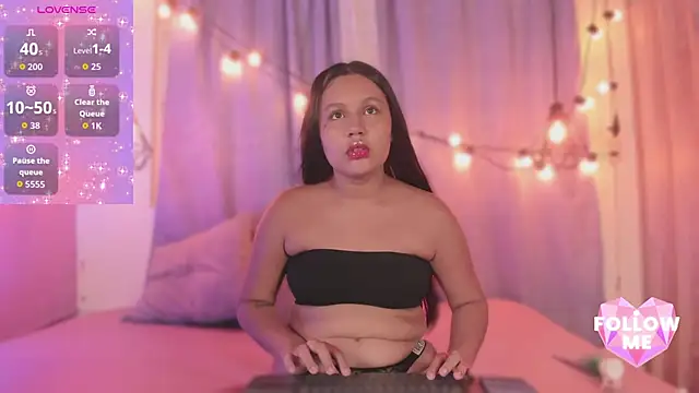 paula desire online show from 11-28-25, 08:00