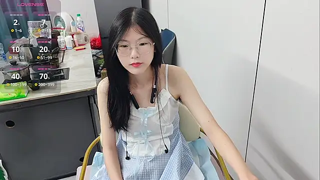 xlin-baby online show from 04-30-26, 04:02