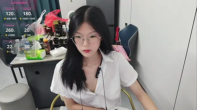 xlin-baby online show from 05-24-26, 04:23