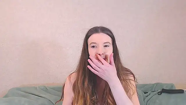 ArwenGoldenRose online show from 11-26-25, 02:07