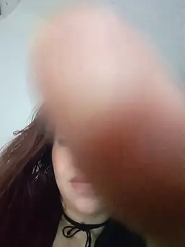 emy ross  online show from 11-30-25, 10:14