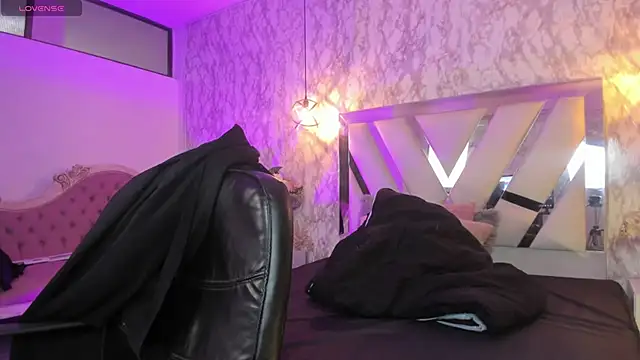 LILITH LIBELULA online show from 01-13-26, 07:30