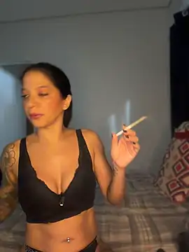 Snapshot of biadominatrix chatting on 05-12-26, 11:51 biadominatrix online show from 05-12-26, 11:51