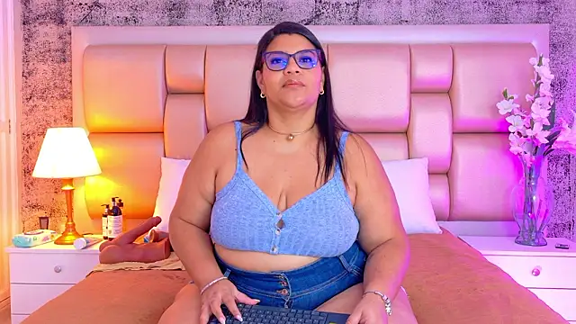 SelennaCooper online show from 03-10-26, 11:48