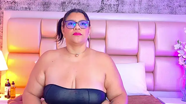 SelennaCooper online show from 03-12-26, 11:49