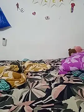 Elduodinamico45 online show from 12-21-25, 01:24