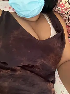 Snapshot of ErringDigs chatting on 02-04-26, 06:41 ErringDigs online show from 02-04-26, 06:41