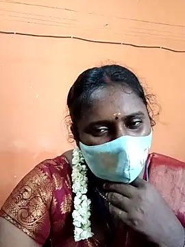 Snapshot of Tamil_Ranjini chatting on 04-08-26, 07:41 Tamil Ranjini online show from 04-08-26, 07:41