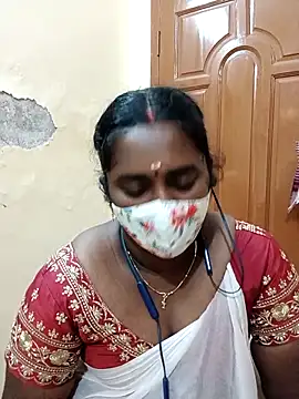 Snapshot of Tamil_Ranjini chatting on 05-15-26, 11:34 Tamil Ranjini online show from 05-15-26, 11:34